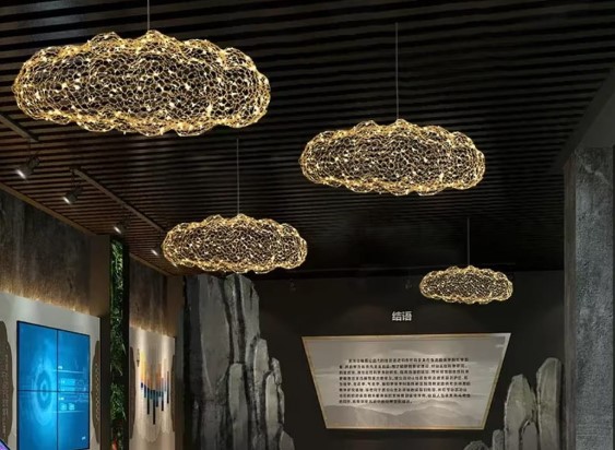 Дизайнерська декоративна люстра Хмаринка