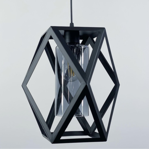Светильник в геометрическом металлическом корпусе