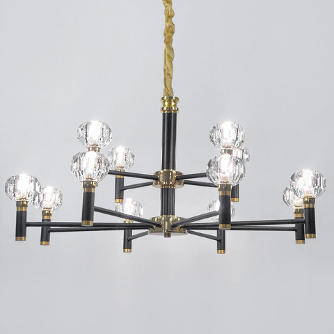 Елегантна люстра на 12 ламп з скляними плафонами