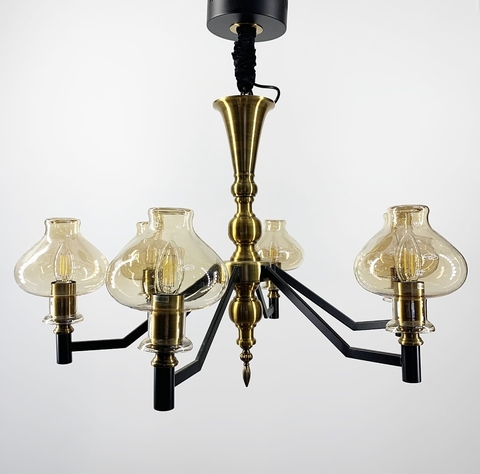 Дизайнерська підвісна люстра на 6 плафонів