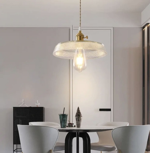 Подвесной светильник с выключателем