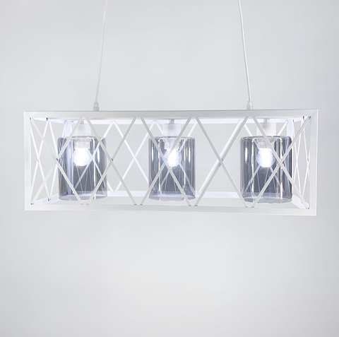 Люстра в металевому білому каркасі на 3 плафони