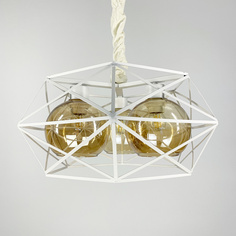 Люстра в белом корпусе с плафонами янтарь или графит