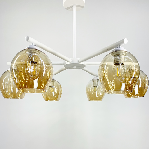 Стельова люстра на 6 плафонів в білому корпусі