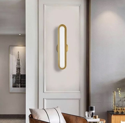 Сучасний настінний поворотний світильник у золотому корпусі 44х9 см