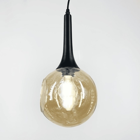 Світильник в чорному корпусі з відкритим янтарним плафоном 