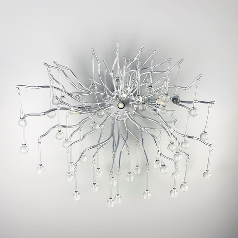 Изящное бра в хроме