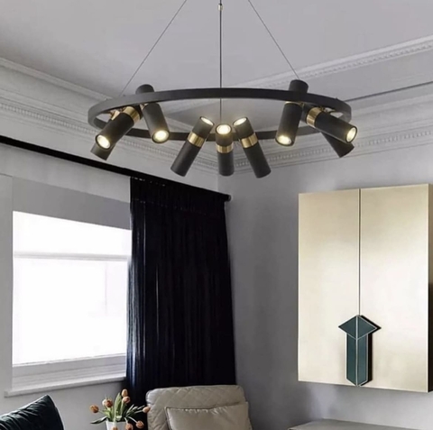 Сучасний світильник Spoor з плафонами-спотами 