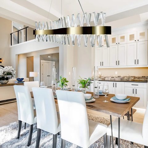 Видовжена люстра з кришталевоподібними паличками