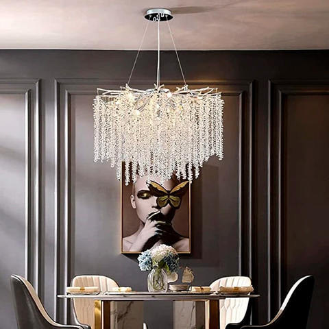 Подвесная люстра в корпусе хром с хрустальными камнями