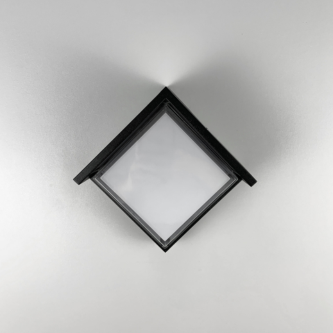 Фасадний світильник форми ромб