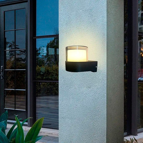 Фасадний світильник циліндричний короткий 