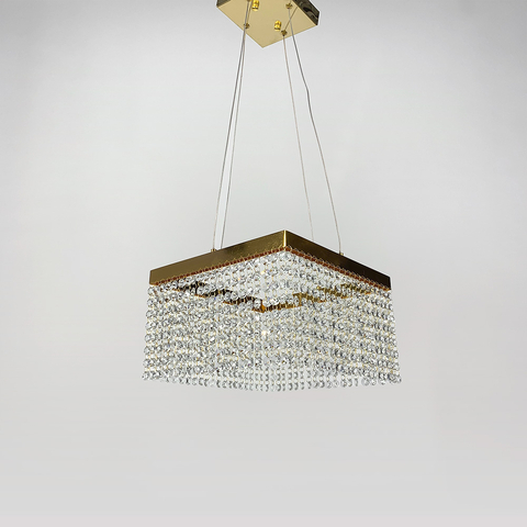 Неймовірна кришталева квадратна люстра з золотим обводком h25