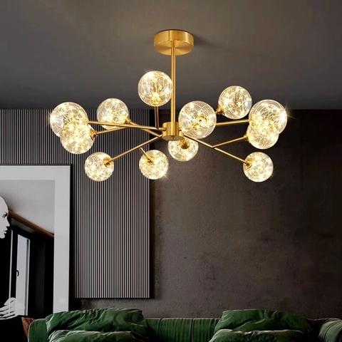 Люстра з вбудованими світлодіодами на 12 плафонів