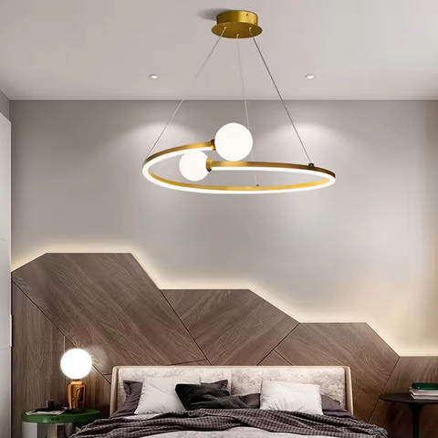 Латунная LED люстра Ring с 2 белыми плафонами Ø 60 см