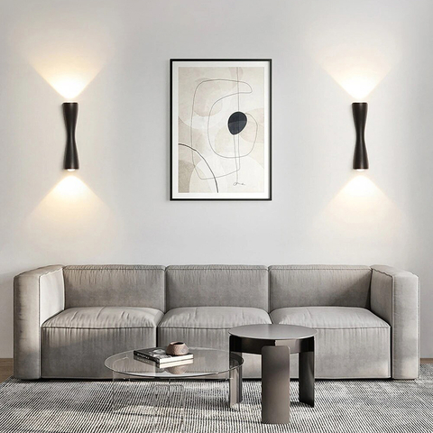 Современное бра ANIKA в черном корпусе