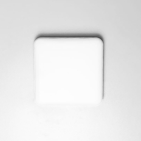 Накладний світильник квадратної форми 23*23 см