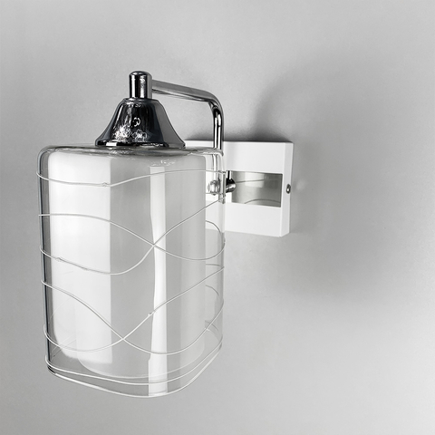 Бра в белом корпусе на 1 плафон