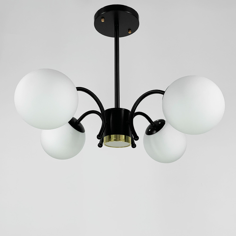 Стильна стельова люстра на 4 плафони в чорному корпусі 