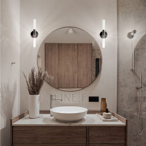 Бра у срібному корпусі