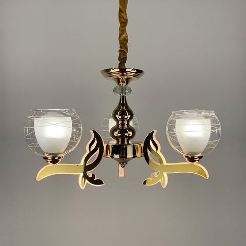 Люстра із світлодіодним золотим корпусом та 3 подвійних плафони