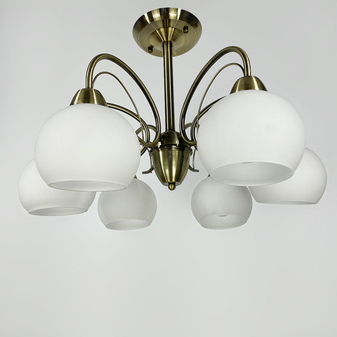 Люстра в бронзовому корпусі на 6 білих плафонів