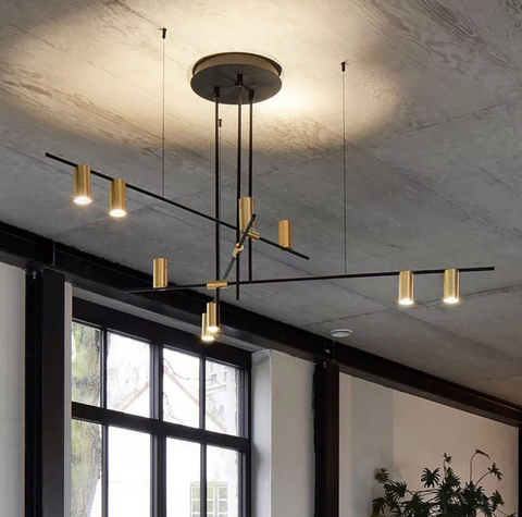 Лінійна підвісна люстра на 9 плафонів-спотів кольору латунь