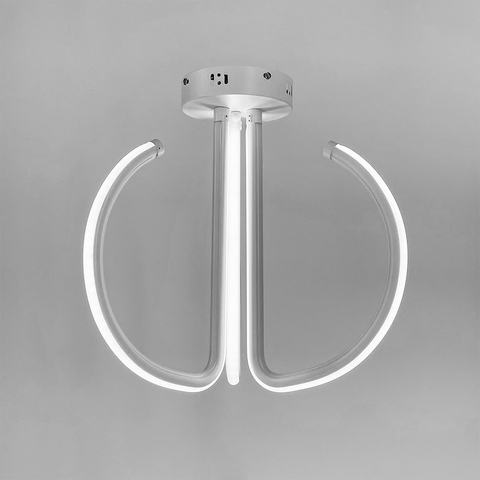 Стельова біла LED люстра на три завитки