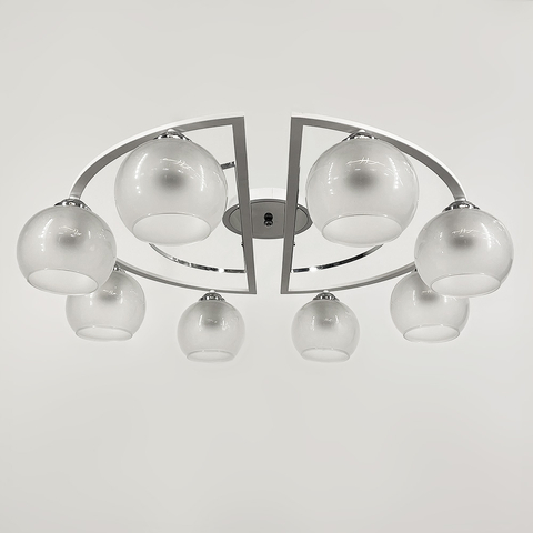 Білосніжна стельова люстра на 8 плафонів Ø 70 см