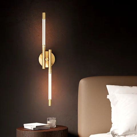 Світлодіодне латунне бра у металевому корпусі 62 см