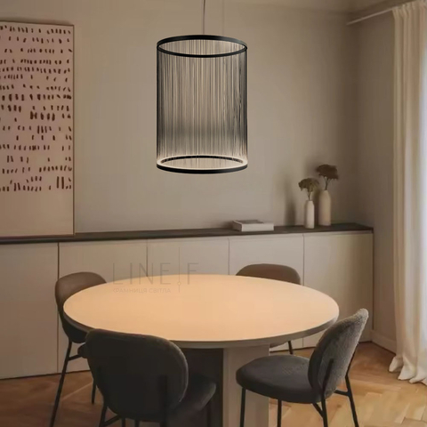 Мінімалістичний світильник у чорному корпусі 55х73 см