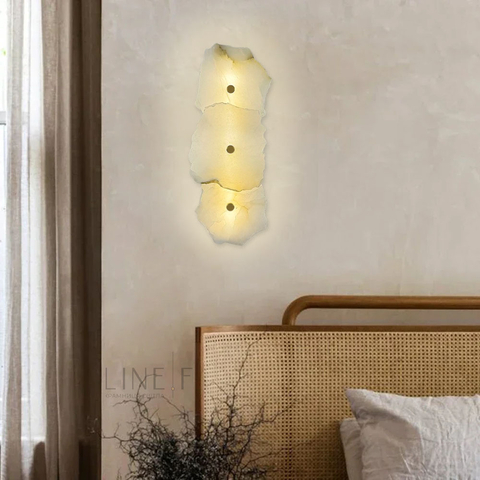 Латунне бра з троьома мармуровими пластинами 38х15 см