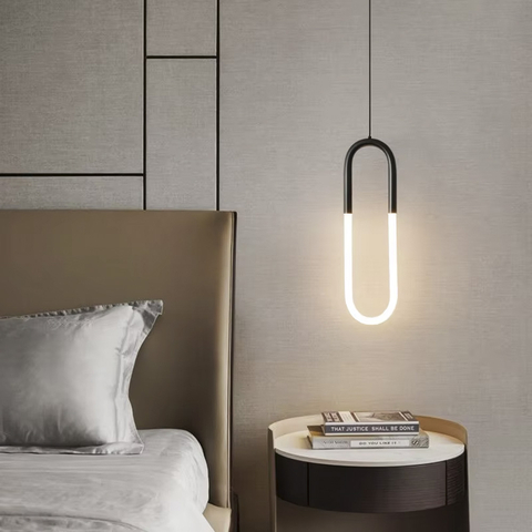 Підвіс зі світлодіодним овалом у чорному корпусі