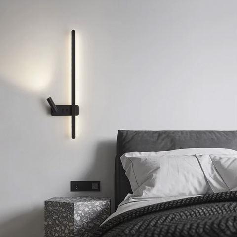 Чорне лінійне бра 65 см зі спотом зліва та 2-ма вимикачами