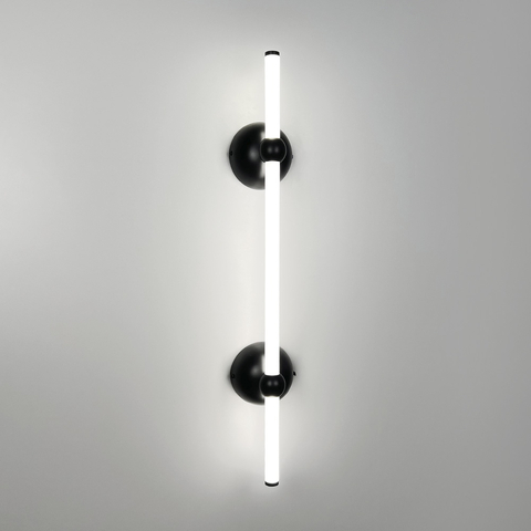 Лінійне бра у чорному корпусі з двома кріпленнями 62 см
