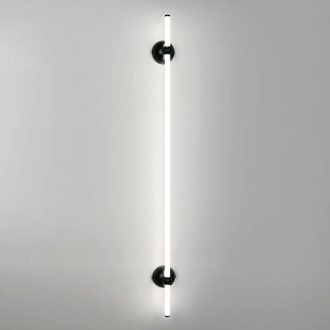 Лінійне бра у чорному корпусі з двома кріпленнями 120 см