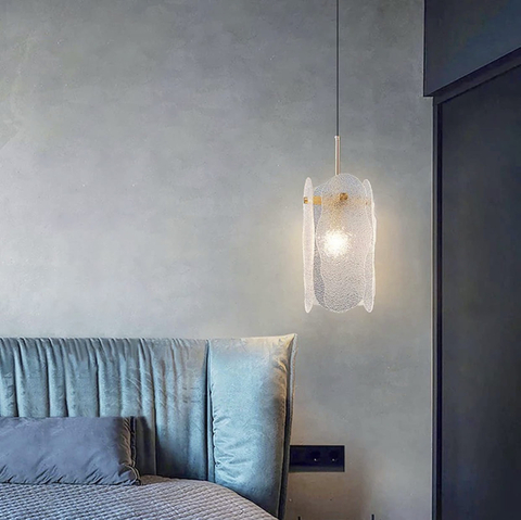 Підвісний світильник Wave shaded з фактурними скляними пластинами на корпусі