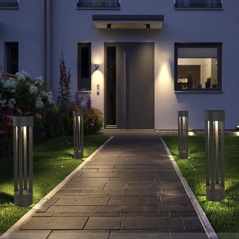 Ландшафтний чорний світильник 60х10 см