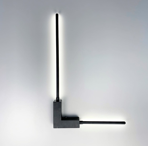 Мінімалістична модель бра на 2 ріжки