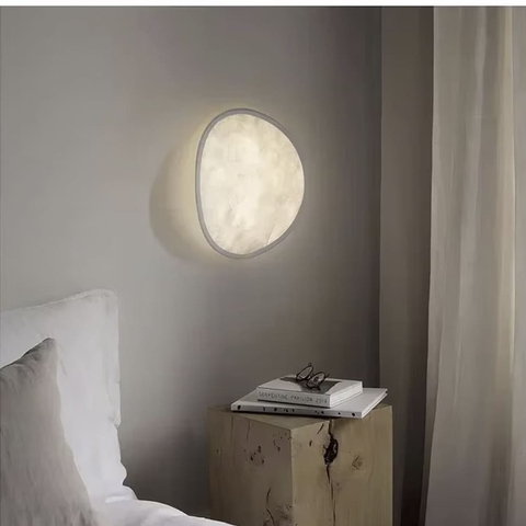 Текстильне бра із білою основою 33х30 см