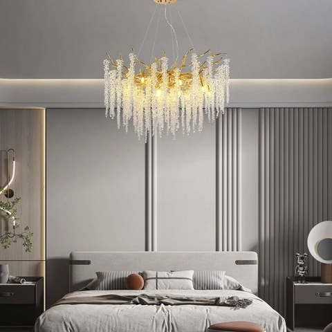 Вишукана підвісна золота люстра з кришталевим камінням Ø 50 см