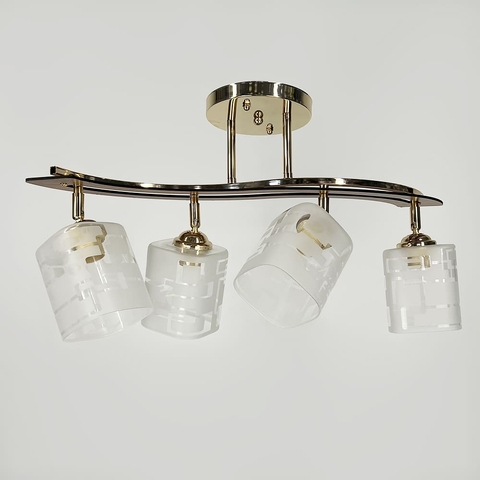 Золотий світильник із декором дерева на 4 плафони у корпусі 60 см