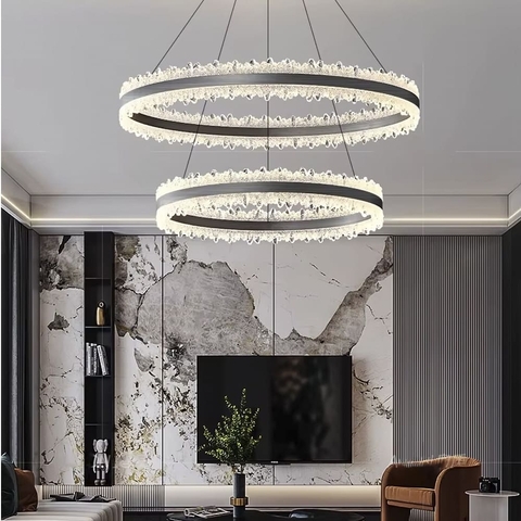 Очаровательная подвесная люстра в черном корпусе с двумя кольцами Ø 80+60 см