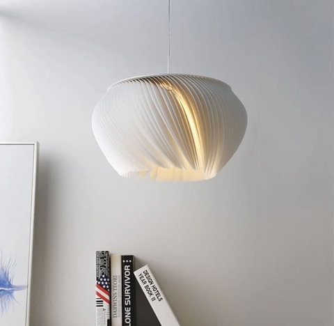 Витончений білий світильник з декоративними пелюстками Ø 50 см