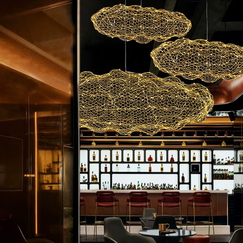 Декоративная люстра-облачка LED CLOUD в золотом корпусе 150х85 см