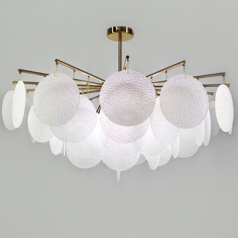 Латунный светильник с уникальными стеклянными пластинами Ø 80 см