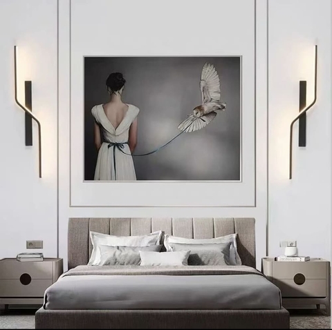 Лівий настінний світильник у чорному корпусі 60 см