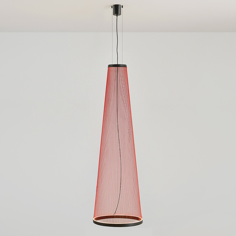 Конусоподібний світильник з червоними вертикалями у чорному корпусіØ55×192 см