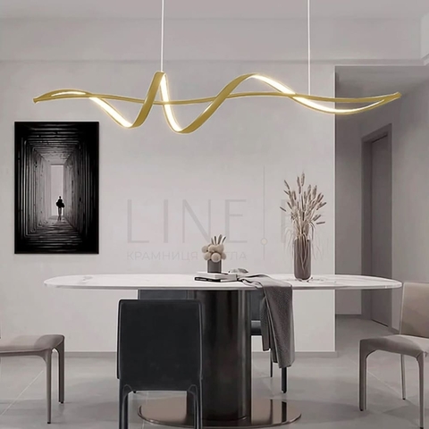 Хвилеподібна люстра у латунному корпусі 100 см