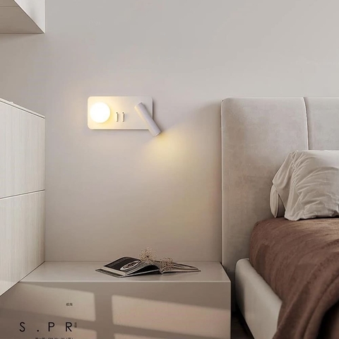 Правое белое бра на 2 выключателя с белым плафоном и спотом